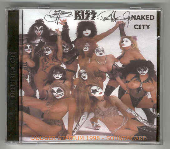 Kiss Naked City 43